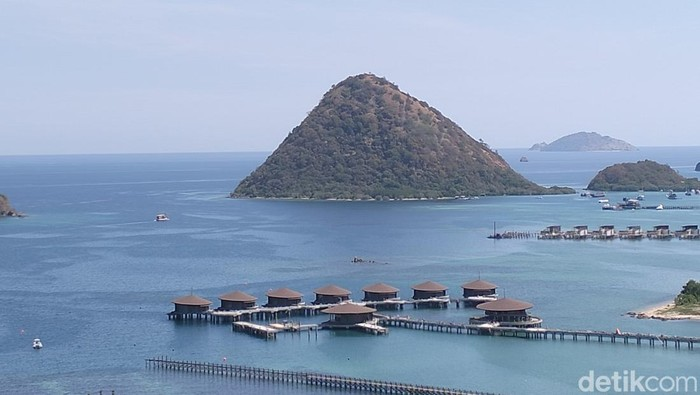 Vila di Atas Laut Labuan Bajo Makin Banyak, Gubernur NTT Disurati Warga